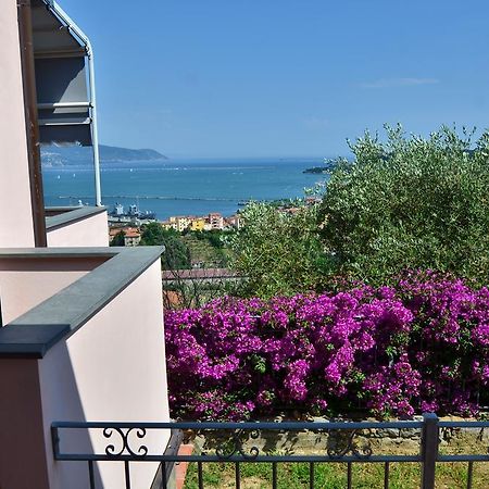 Villa Il Pettirosso La Spezia Kültér fotó
