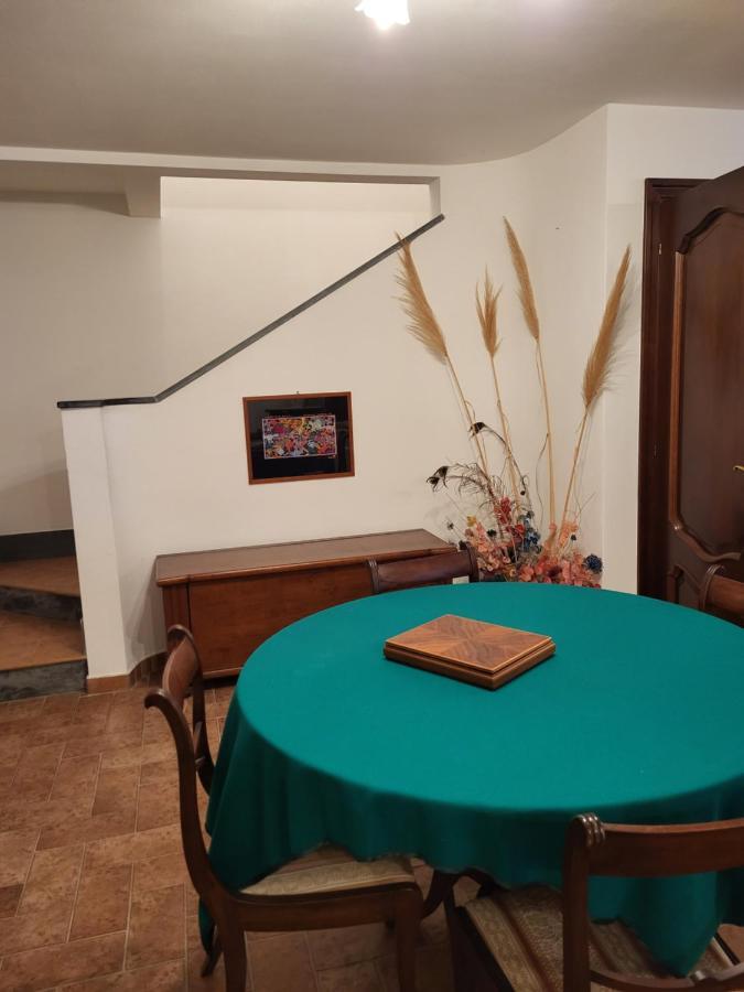 Villa Il Pettirosso La Spezia Kültér fotó