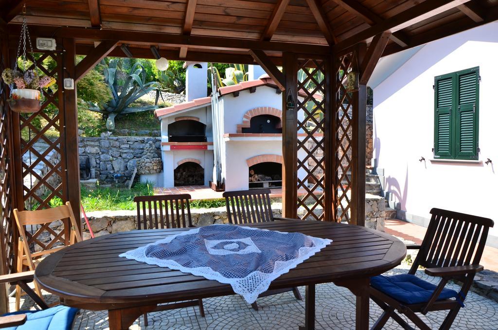 Villa Il Pettirosso La Spezia Kültér fotó
